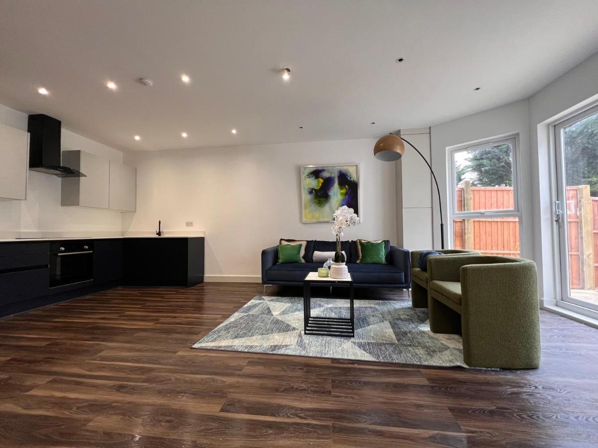 Star London Finchley Road 3-Bed Escape With Garden Apartment Ngoại thất bức ảnh