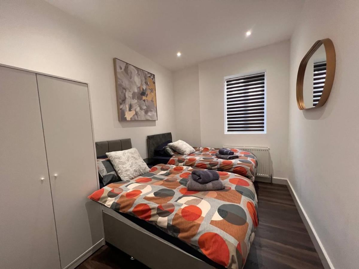 Star London Finchley Road 3-Bed Escape With Garden Apartment Ngoại thất bức ảnh